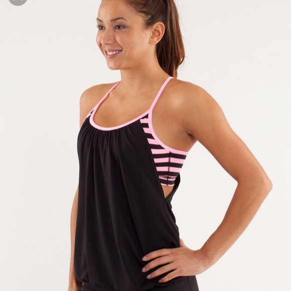 lululemon athletica Tops - Lululemon no limits tank.
